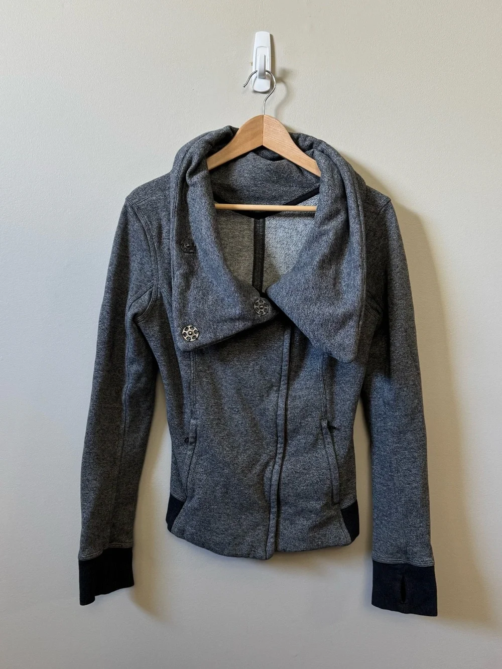 Lululemon Karmacollected jacket - heathered speckled black 💜 - Picture 2 of 8